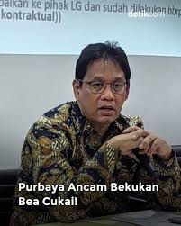 Purbaya ancam Bea Cukai saat konferensi pers di kantor pemerintah