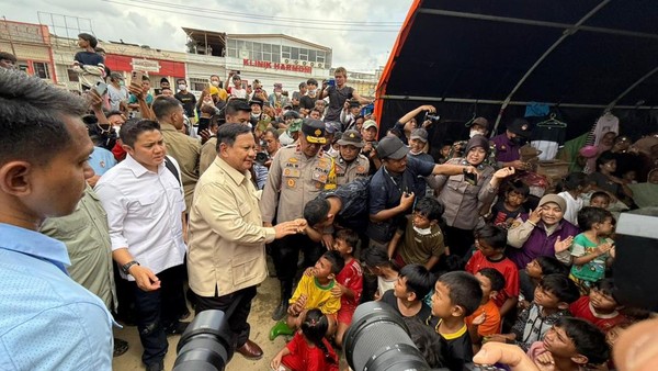 Helikopter Prabowo Aceh untuk mempercepat bantuan logistik dan evakuasi korban