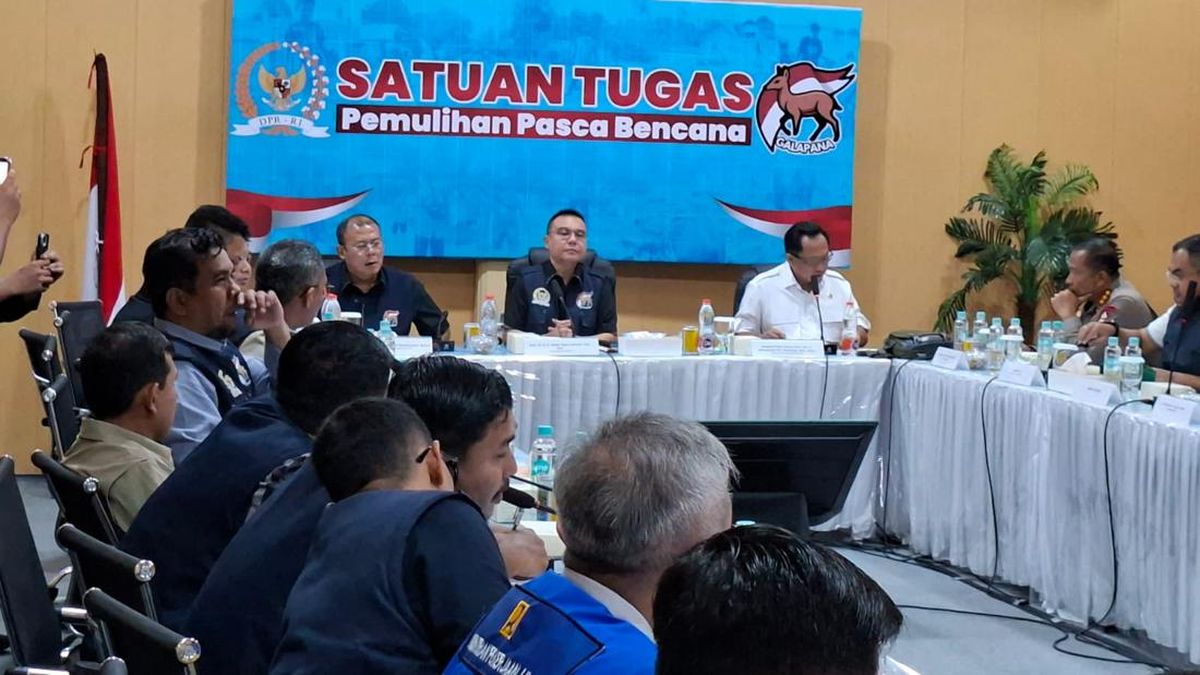 Rapat membahas rehabilitasi pascabencana Sumatera hingga tuntas